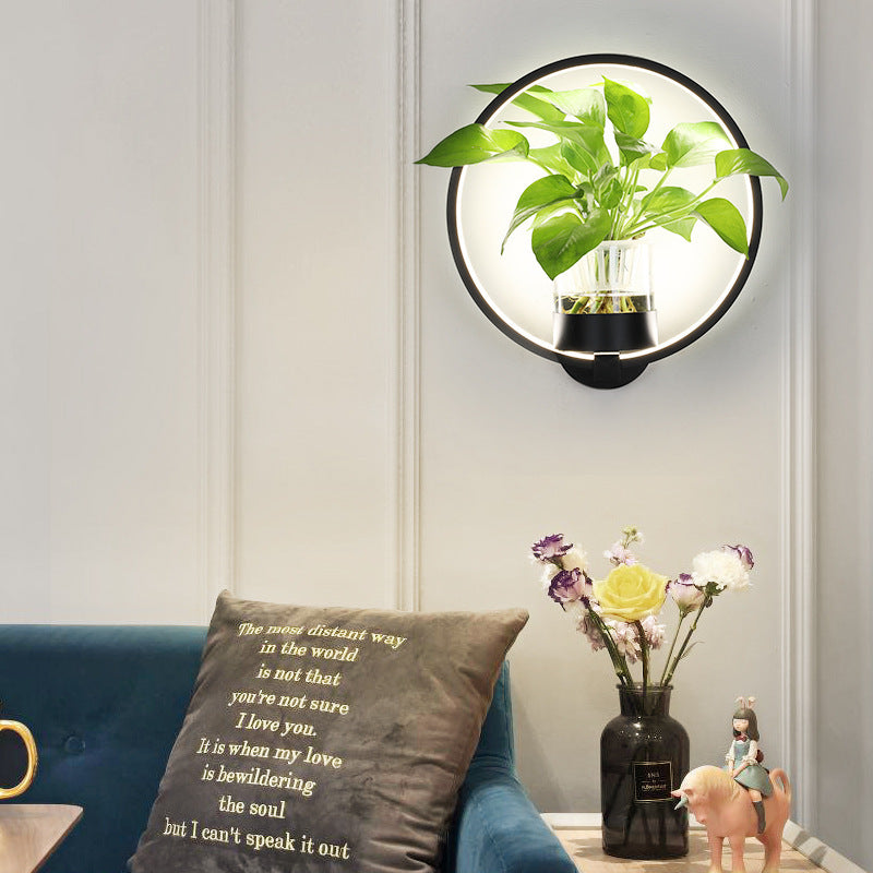 Decorative wall lamp